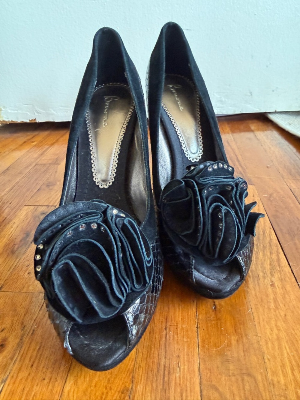 Black Peep-Toe Stiletto Heels with Floral Accent - Picture 3 of 9